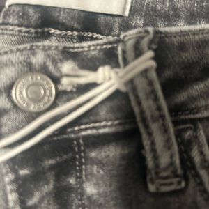 Flying Monkey jeans .